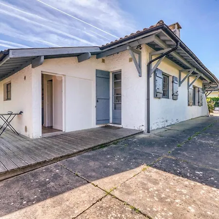 Maison Cote Bassin Guest house 4*
